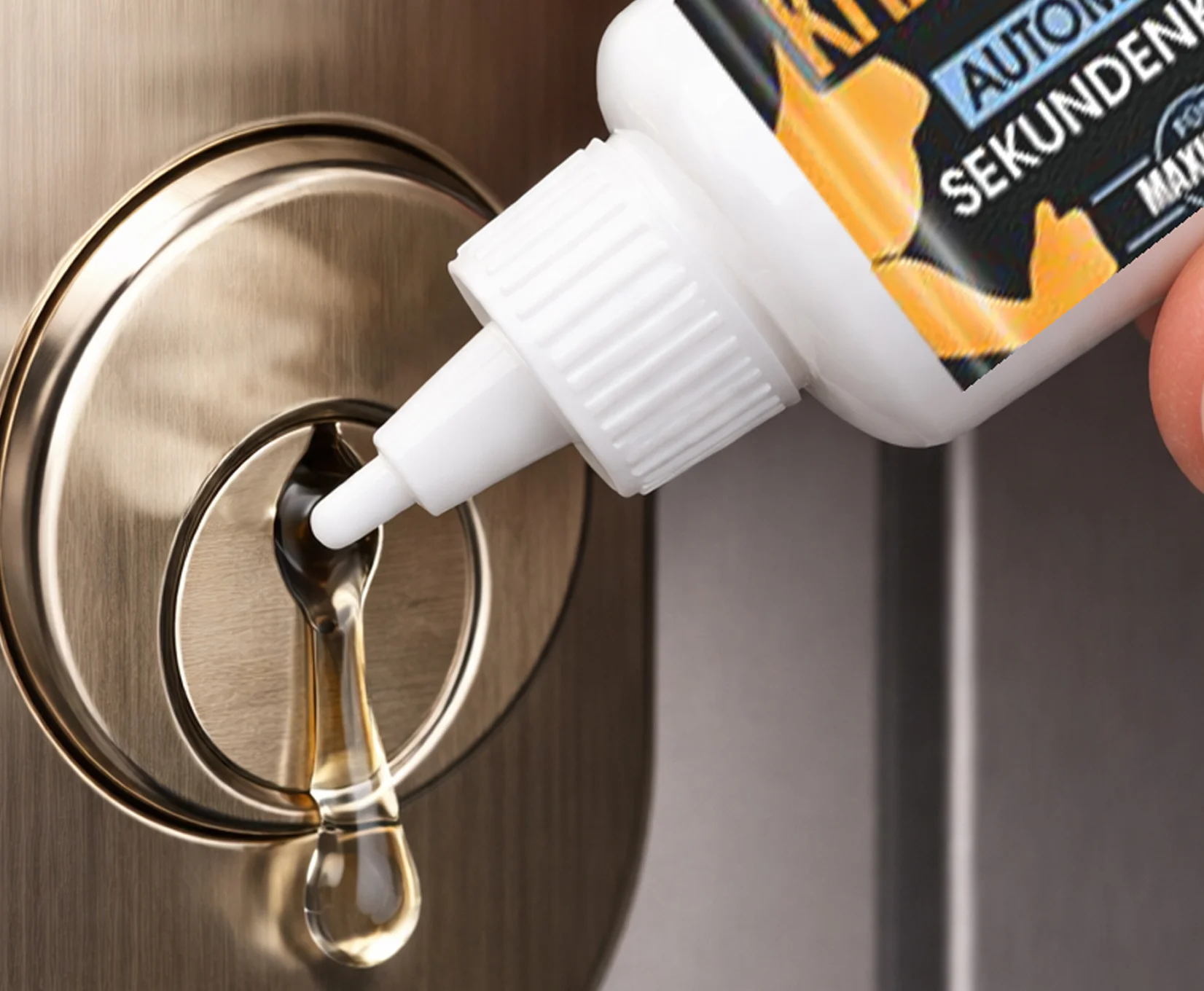 Sekundenkleber im Schloss